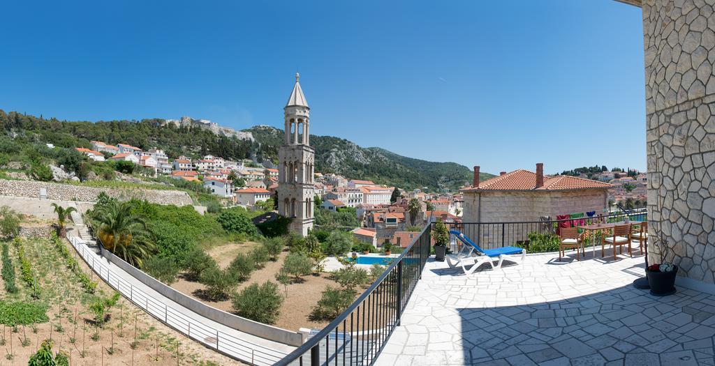 Apartments Olive Tree Hvar Town Esterno foto