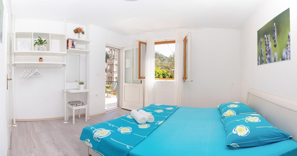 Apartments Olive Tree Hvar Town Esterno foto