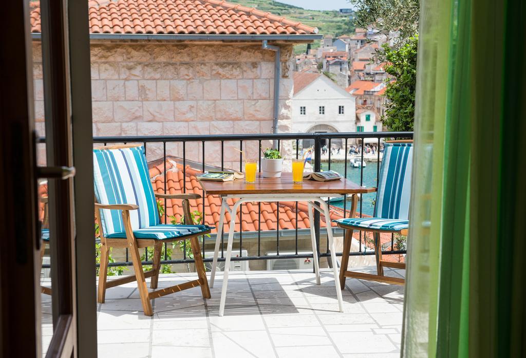 Apartments Olive Tree Hvar Town Esterno foto